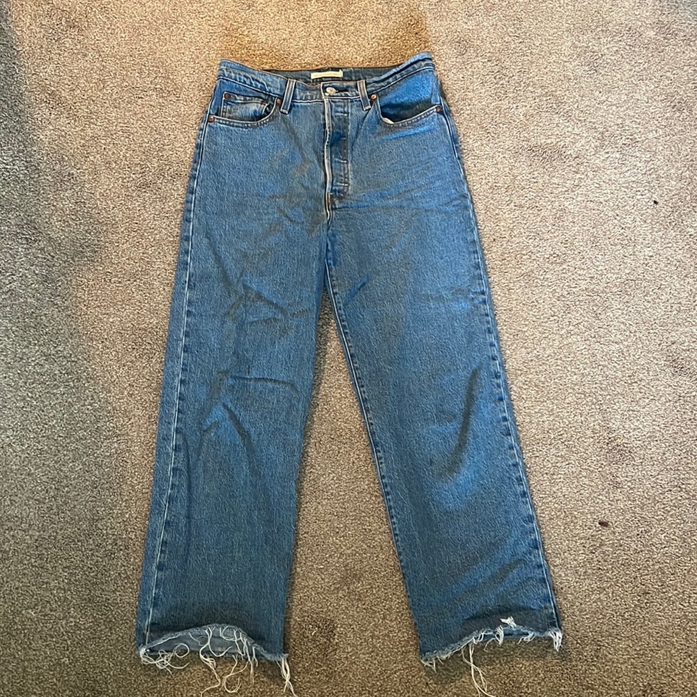 Levi’s Ribcage jeans